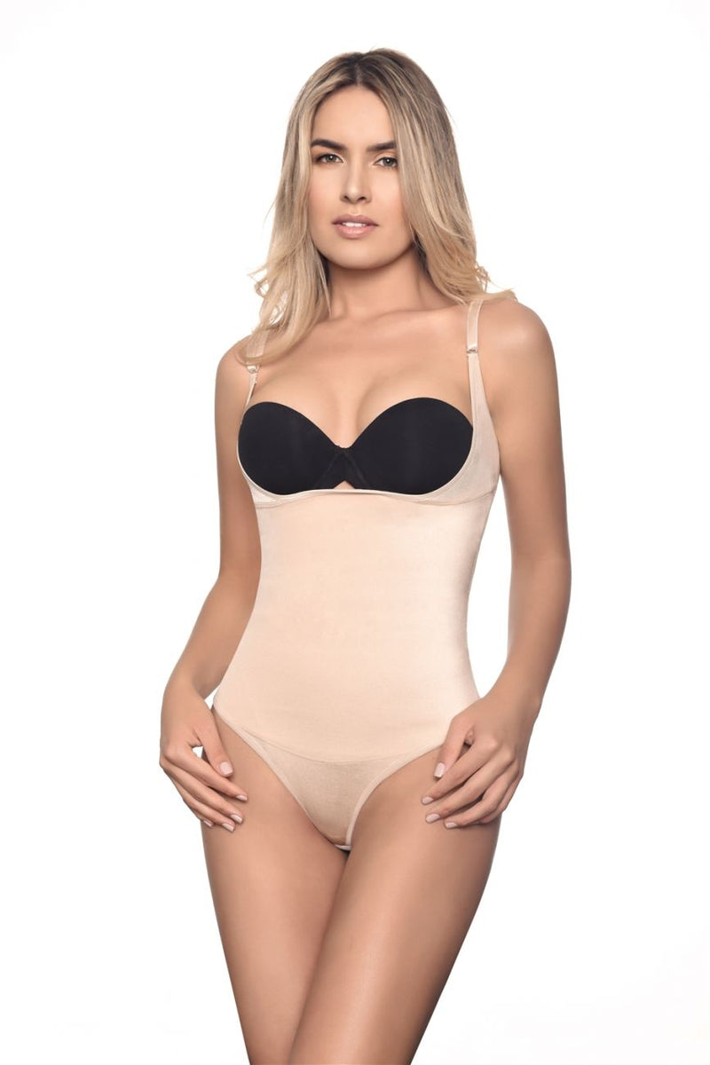 Vedette 111 Evonne Bodysuit en color de tanga desnuda