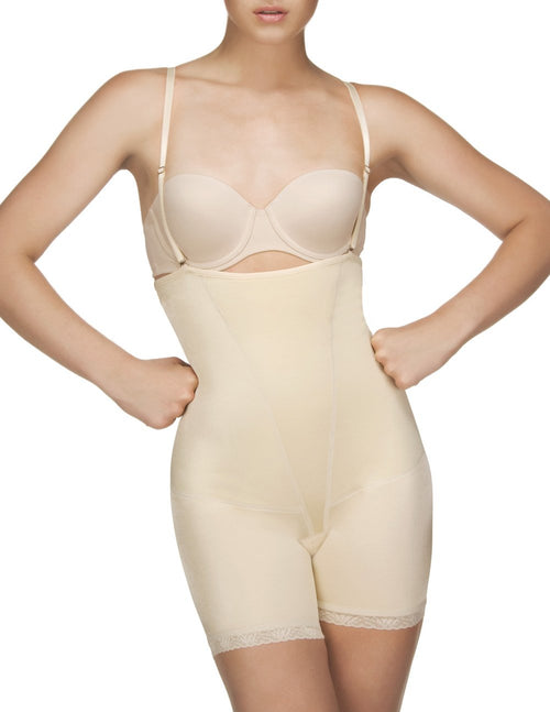 Vedette Women's Petite Nadine Strapless Thong Fit Bodysuit - Nude/XS (32) :  : Clothing, Shoes & Accessories